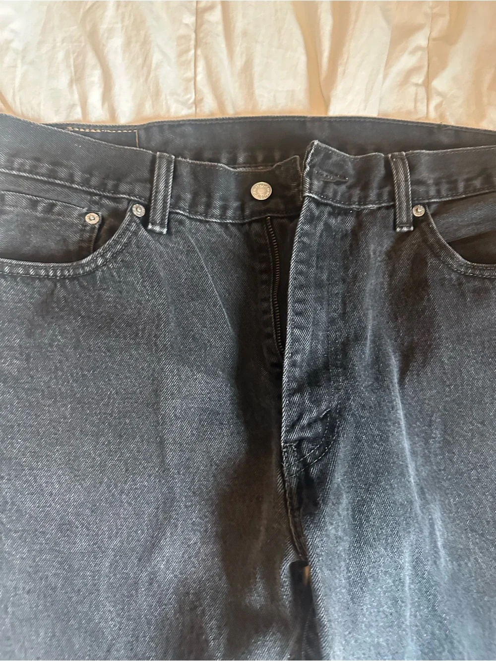 Levi's Men's Black Straight Jeans